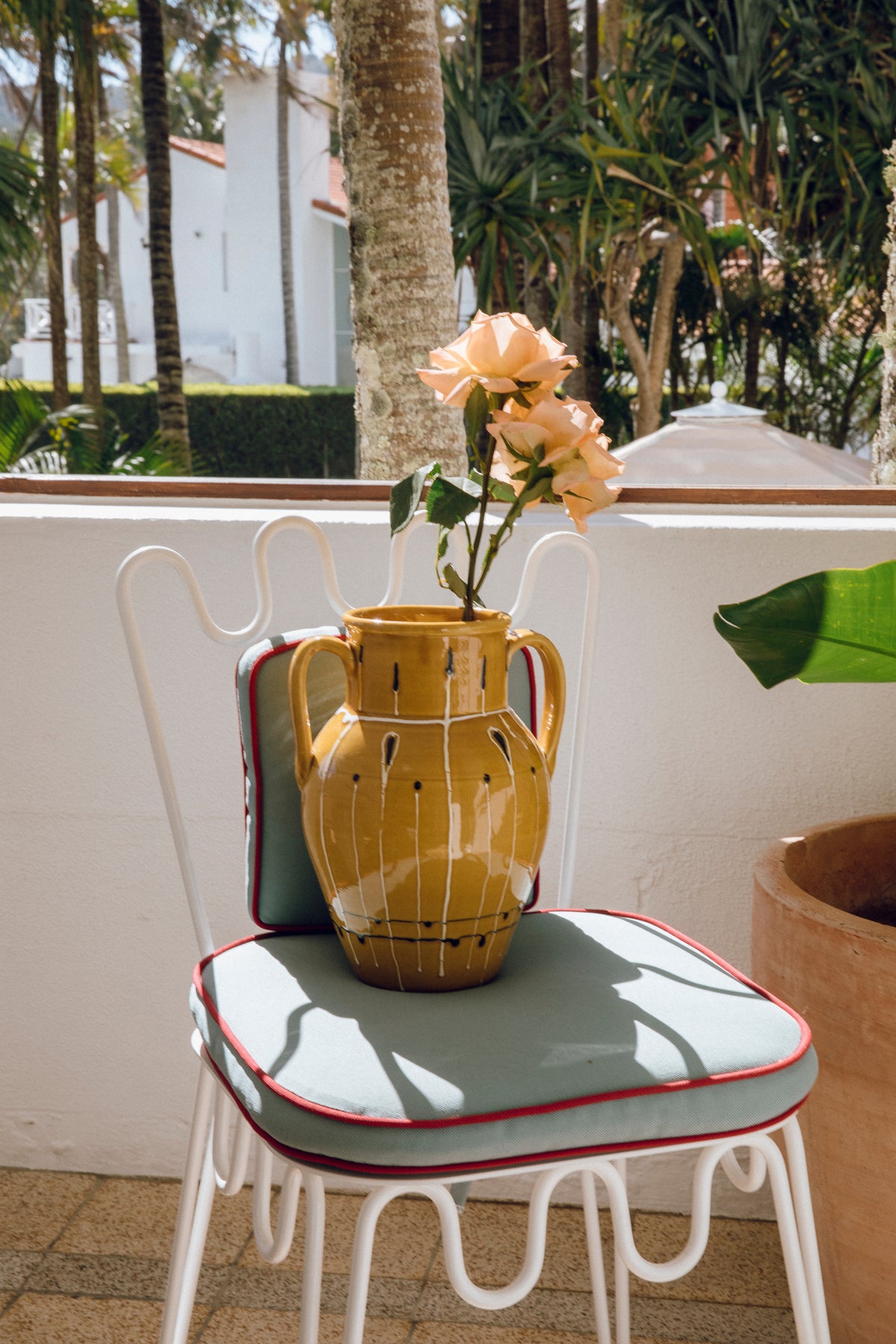 Antico Vase, Honey